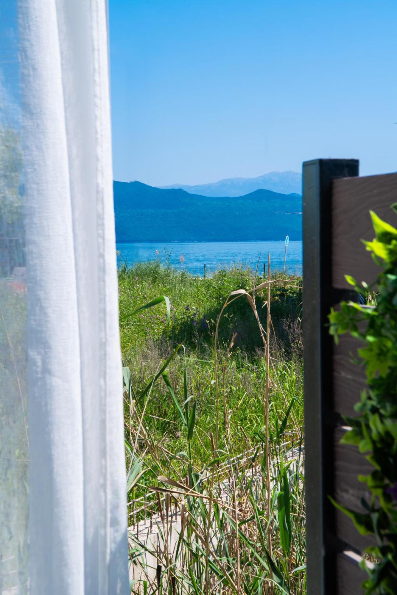 Blue Horizon Seaside Suite By Imagine Lefkada Nikiana Exteriér fotografie